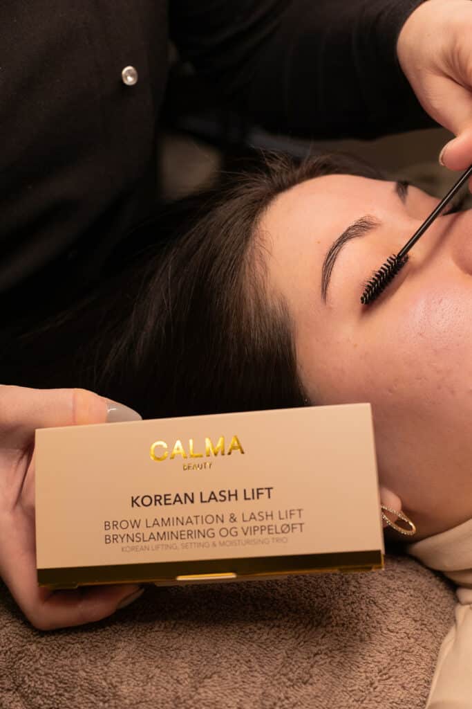 lash lift behandling under arbeid